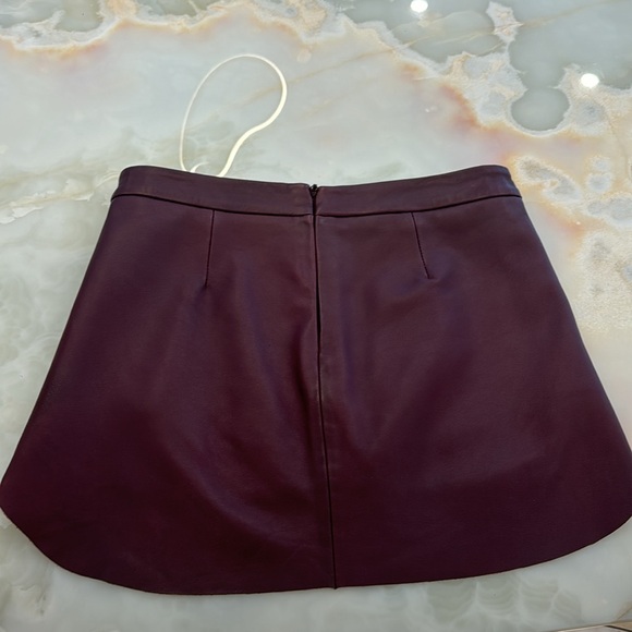 Michelle Mason leather mini skirt - Picture 3 of 3